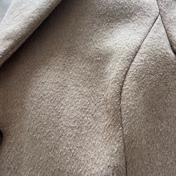 Brook Brothers Classic camelhair knee length coat - Picture 9 of 16